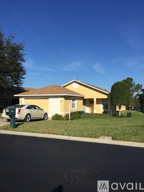 703 West Sunbird Path 2 Beds Apartment for Rent