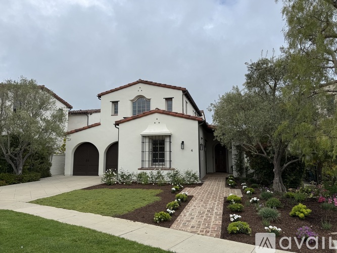 4 Coral Cay 5 Beds Single Family Home for Rent - Photo gallery 2
