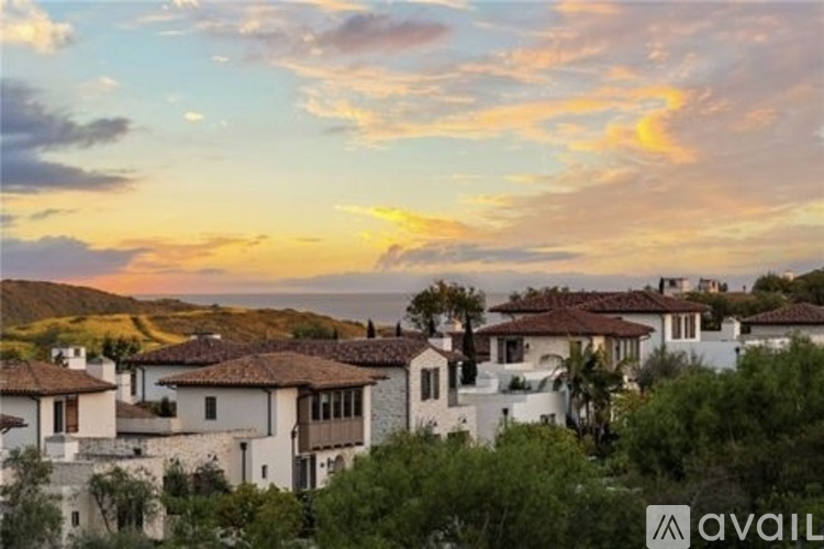 4 Coral Cay 5 Beds Single Family Home for Rent - Photo gallery 4
