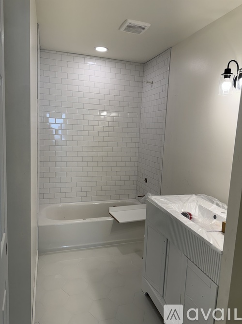 124 South Chestnut Street 4 Beds Single Family Home for Rent - Photo gallery 5