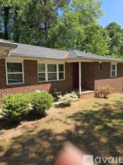 231 Piedmont Road 3 Beds Apartment for Rent