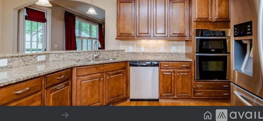 281 Lakeview Drive 3 Beds Single Family Home for Rent - Photo gallery 2