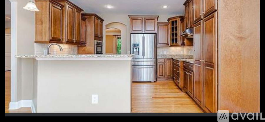 281 Lakeview Drive 3 Beds Single Family Home for Rent - Photo gallery 4
