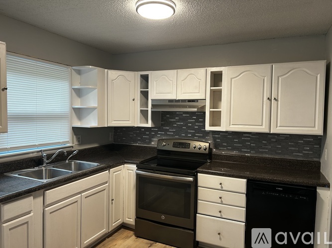 308 Emerald Dr 2 Beds Townhouse for Rent - Photo gallery 3