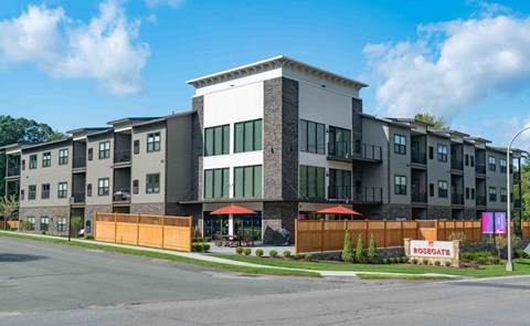 3 Maxwell Drive Studio-2 Beds Apartment for Rent