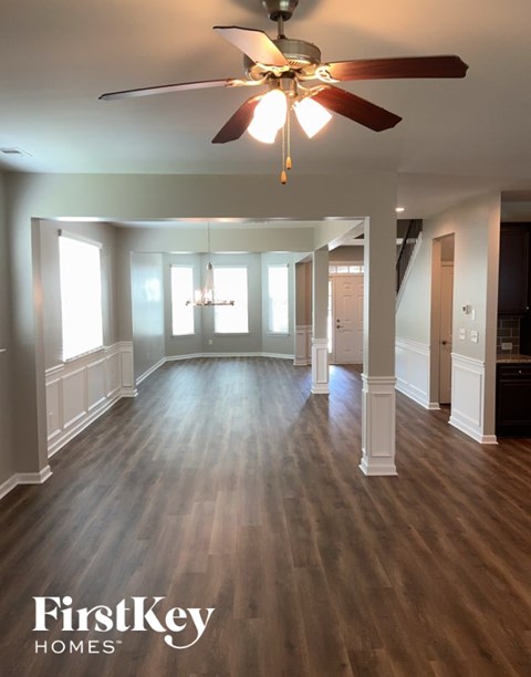 35 Crossbill Trl 5 Beds Apartment for Rent