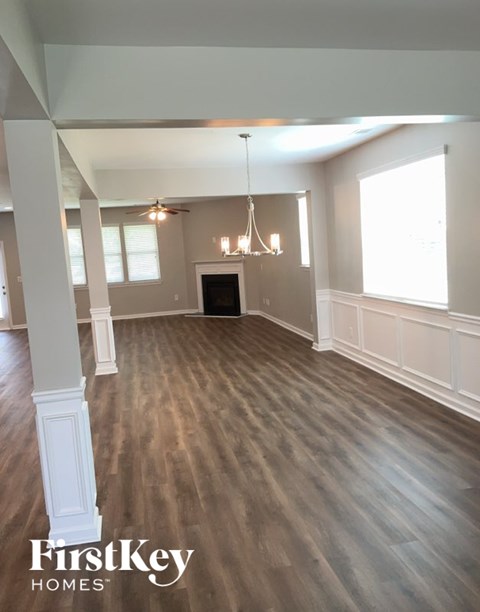 35 Crossbill Trl 5 Beds Apartment for Rent