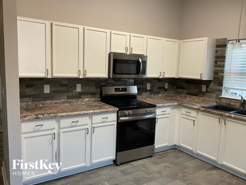 838 Anchor Way NE 3 Beds Apartment for Rent