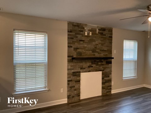 838 Anchor Way NE 3 Beds Apartment for Rent