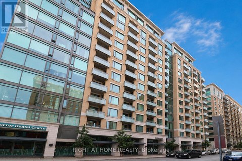 810 - 238 BESSERER STREET 1 Apartment for Rent