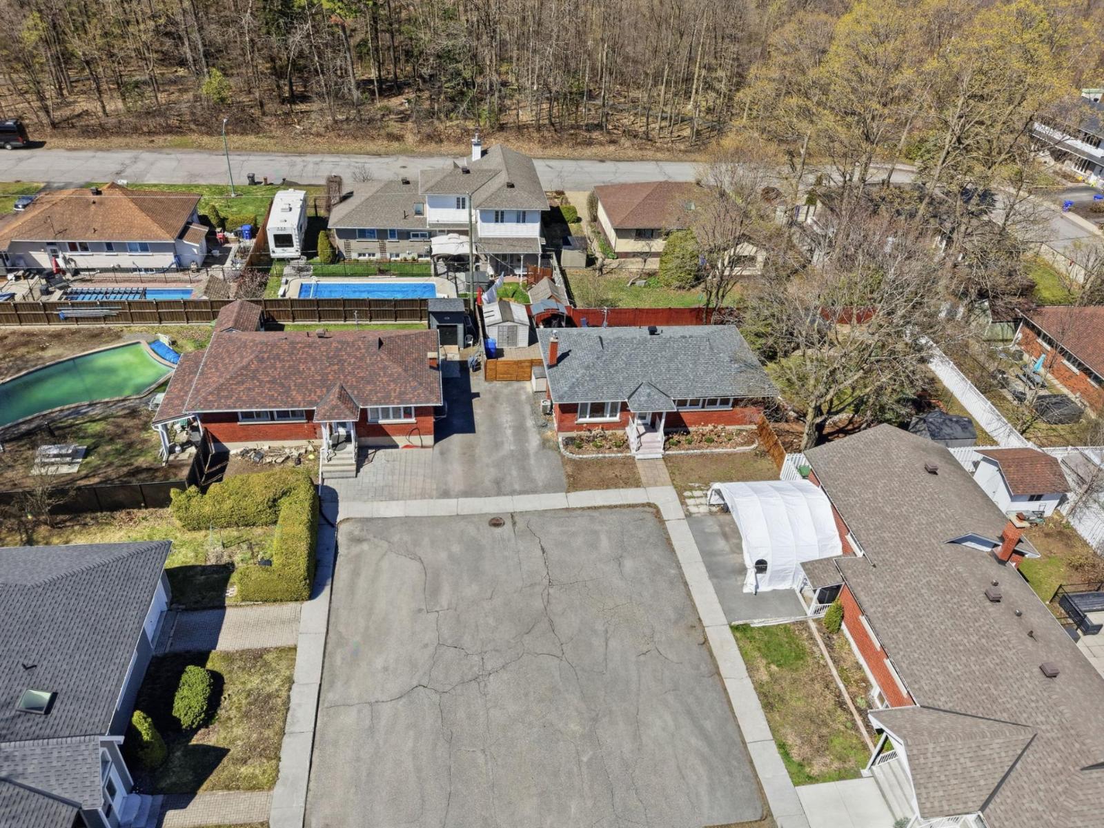 61 Rue St-Cyr 4 Beds House for Rent - Photo gallery 3