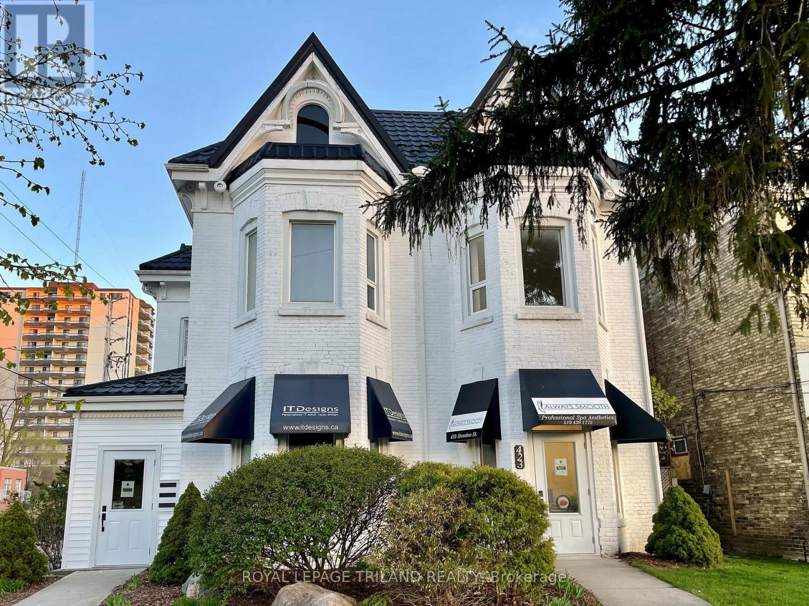 202 - 425 DUNDAS STREET 2 Beds House for Rent - Photo gallery 3