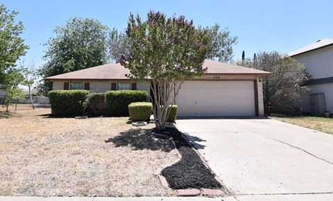 2704 Windmill Drive 3 Beds Apartment for Rent