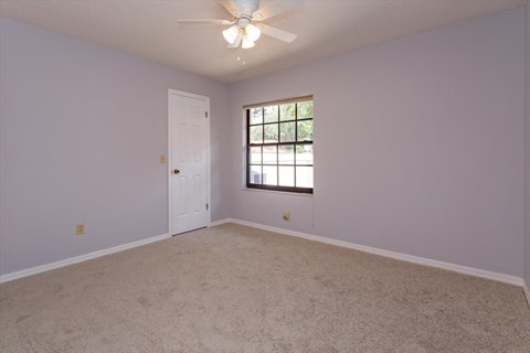 8266 Ambrose Cove Way 3 Beds Apartment for Rent