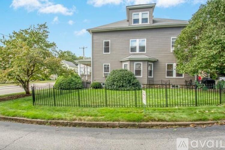 28 South St 3 Beds Townhouse for Rent - Photo gallery 2