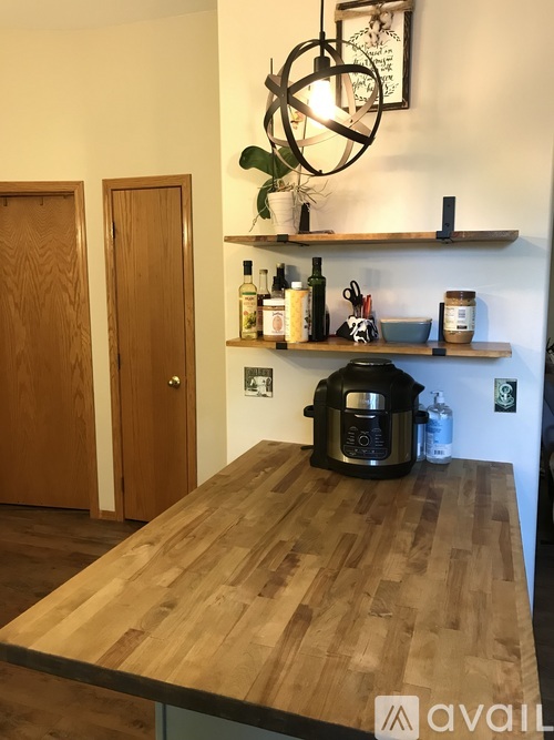 407 Arlene Avenue 3 Beds Single Family Home for Rent - Photo gallery 5