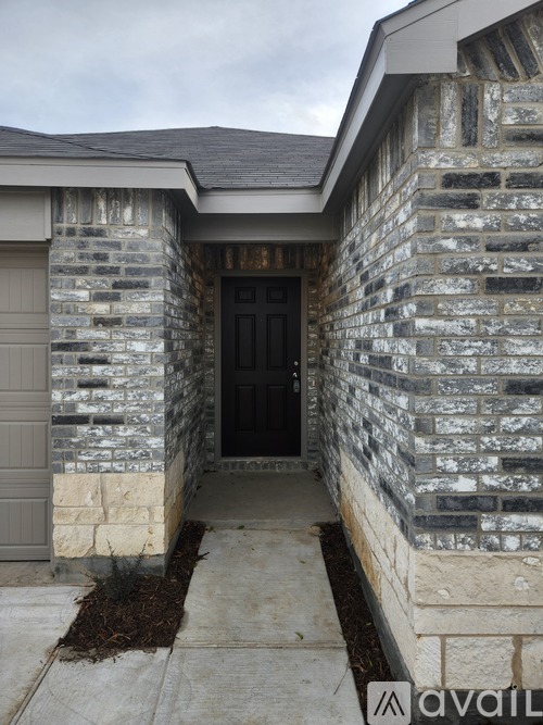 4505 Greyberry Dr 3 Beds Single Family Home for Rent - Photo gallery 3