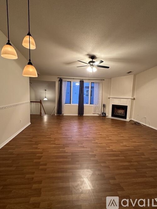 39 Little Oak Ln 2 Beds Condo for Rent - Photo gallery 1