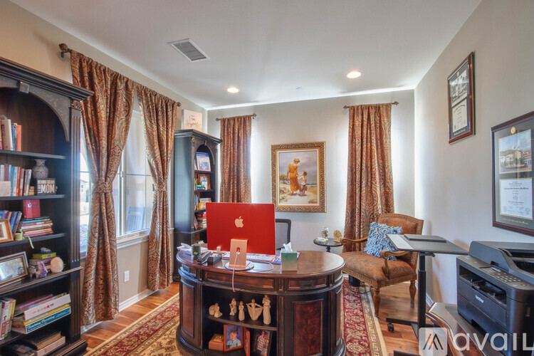 32640 Cougar Pass Court 4 Beds Single Family Home for Rent - Photo gallery 4