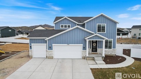 1794 Johnstown Rd 4 Beds Apartment for Rent