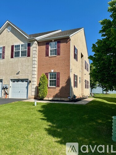 504 Clearview Drive 3 Beds Townhouse for Rent - Photo gallery 2