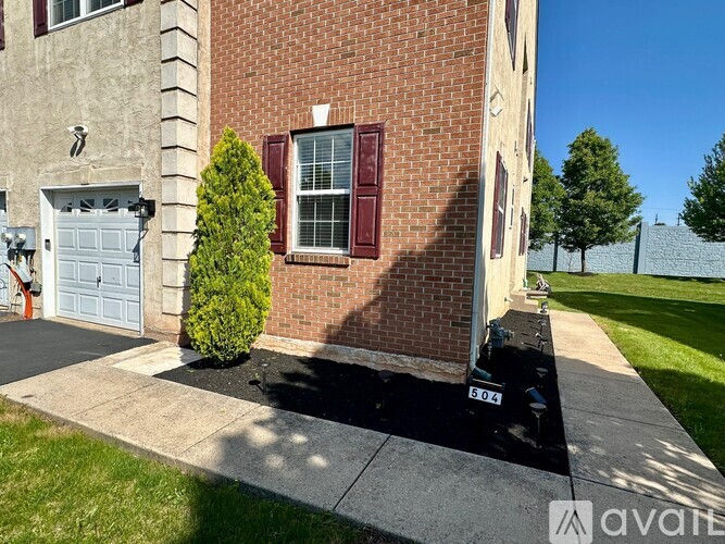 504 Clearview Drive 3 Beds Townhouse for Rent - Photo gallery 3