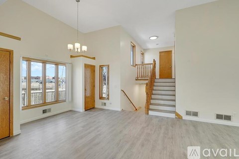 3201 24Th Avenue South 3 Beds Apartment for Rent