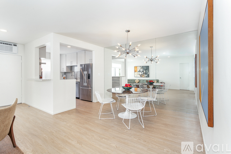 936 North San Vicente Boulevard 2 Beds Apartment for Rent - Photo gallery 4