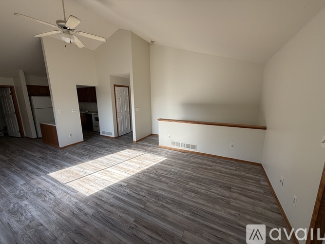 45850 Cass Ave 2 Beds Apartment for Rent - Photo gallery 4