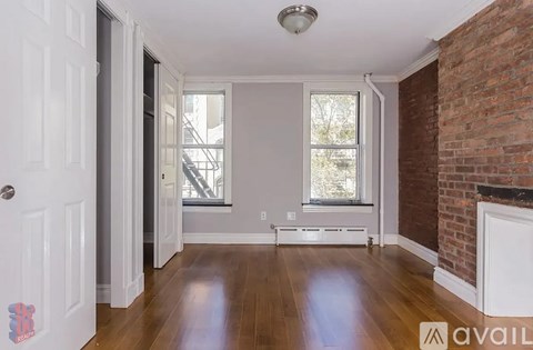118 East 7Th St 2 Beds Apartment for Rent
