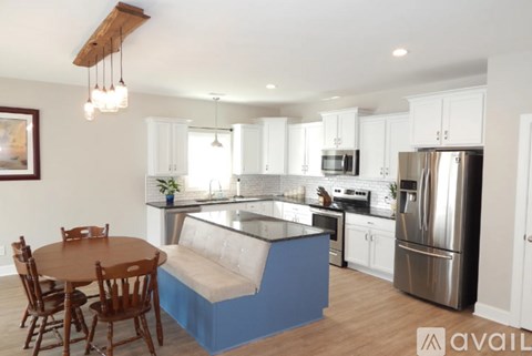 3913 Pensacola Dr 3 Beds Apartment for Rent