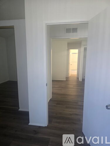 371 N Oak St 2 Beds Apartment for Rent - Photo gallery 4
