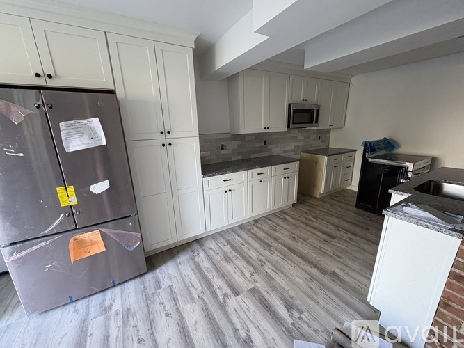 859 Main Street 2 Beds Single Family Home for Rent - Photo gallery 2