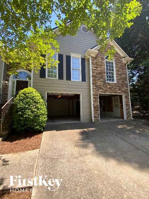 234 Valleyside Drive 4 Beds Apartment for Rent