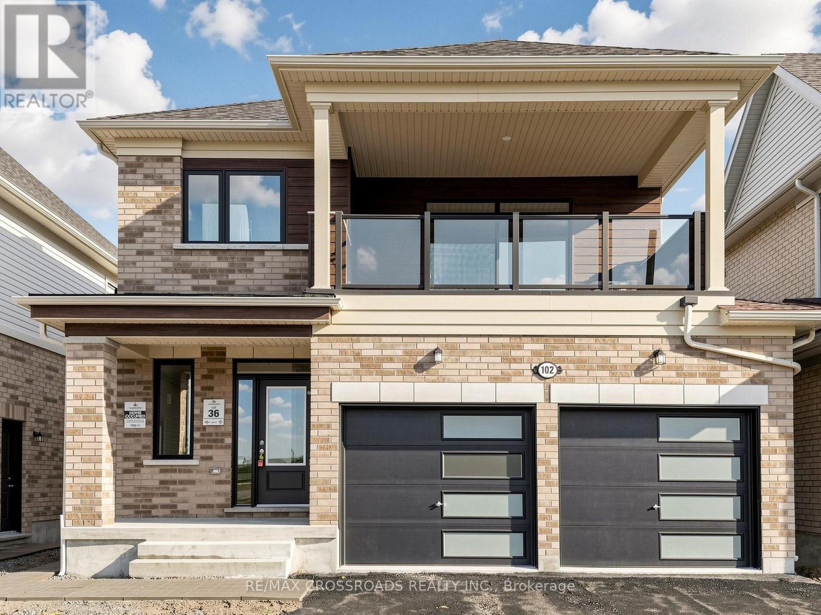 MAIN - 102 DONALD CAMERON CRESCENT 2 Beds House for Rent - Photo gallery 2