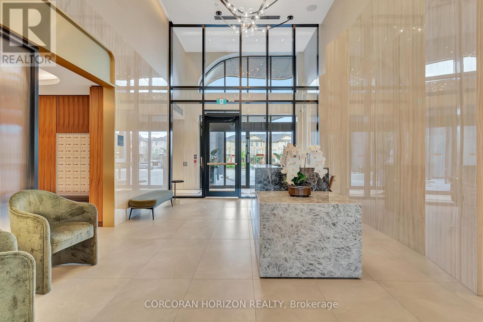 219 - 3240 WILLIAM COLTSON AVENUE 3 Beds Apartment, Condo, Home for Rent - Photo gallery 2