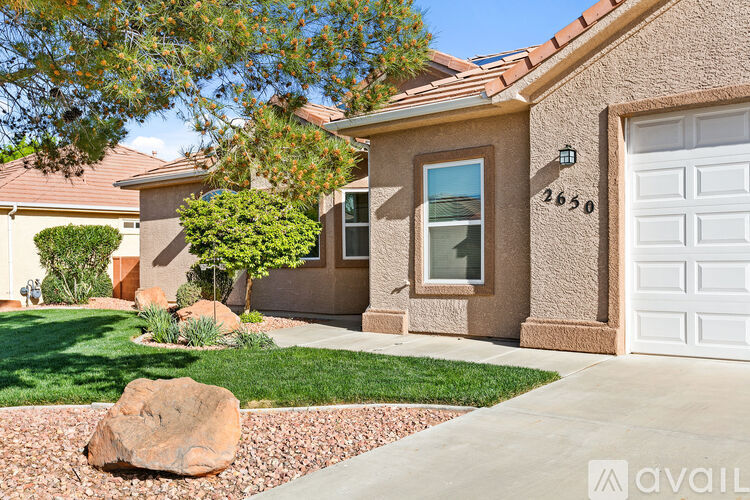 2650 W 240 N 3 Beds Single Family Home for Rent - Photo gallery 5
