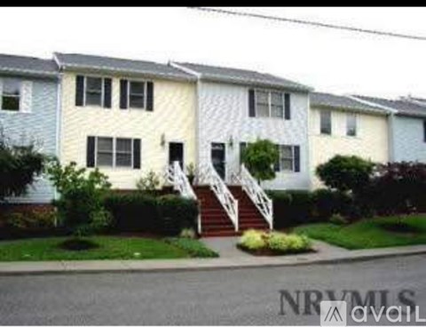 1722 Downey Street 3 Beds Apartment for Rent