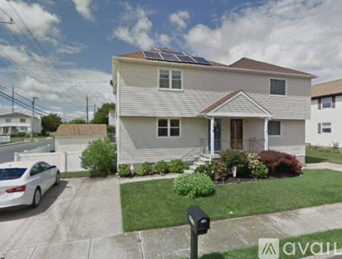 600 North Victoria Avenue 3 Beds Apartment for Rent