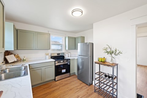 15 Lermann Drive 2 Beds Apartment for Rent