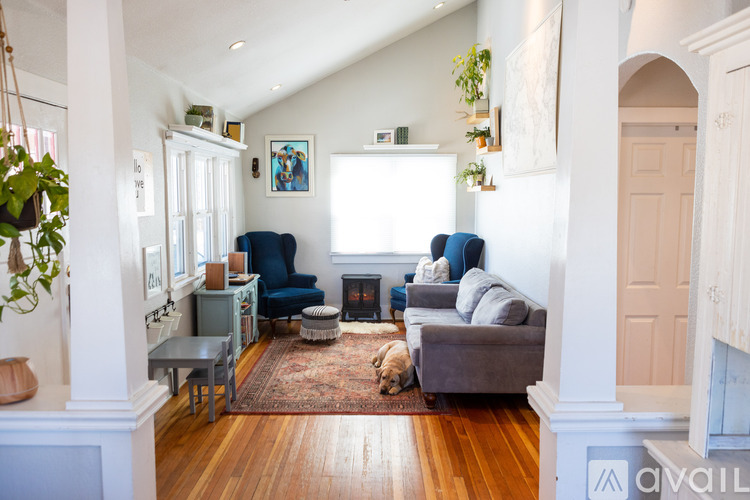 2103 South Clarkson Street 3 Beds Single Family Home for Rent - Photo gallery 4