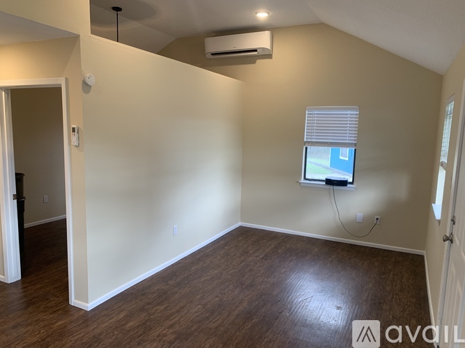 1010 Rockmoor 1 Apartment for Rent - Photo gallery 3