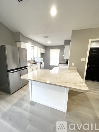 883 Bonneville Drive 3 Beds Single Family Home for Rent - Photo gallery 5