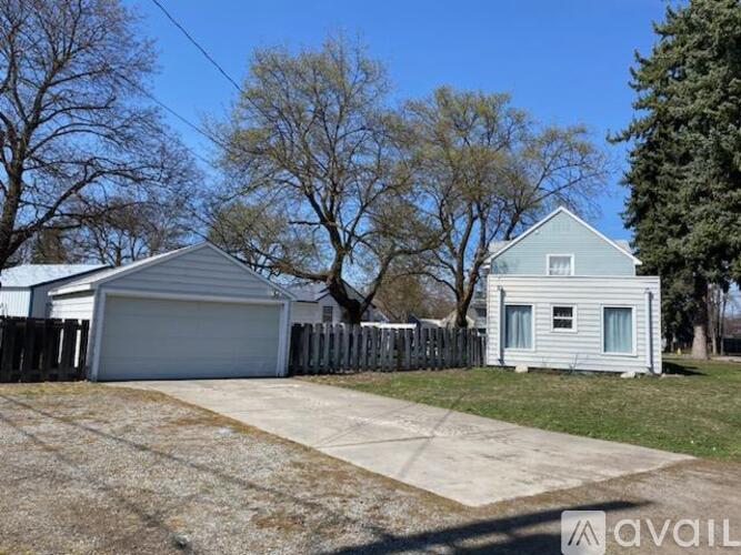 1421 North Farr Road 3 Beds Single Family Home for Rent - Photo gallery 2