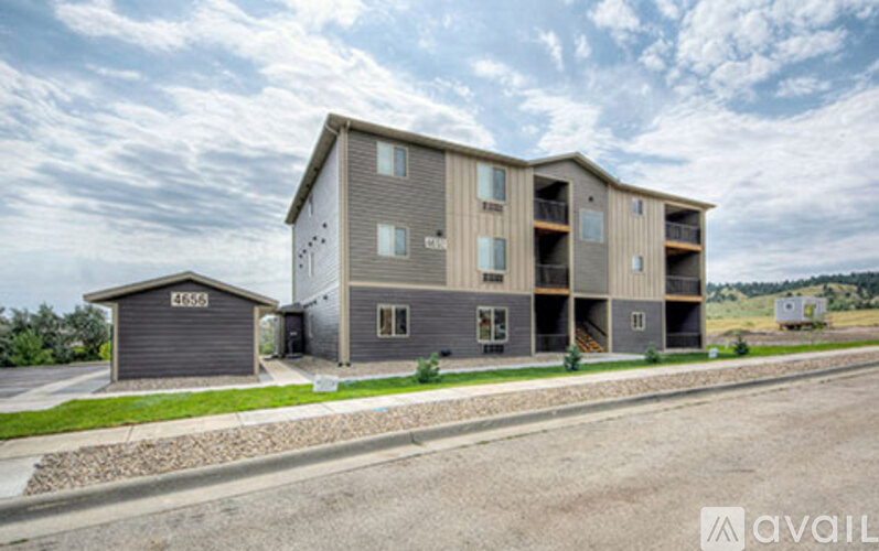 4652 Coal Bank Dr 3 Beds Apartment for Rent - Photo gallery 1