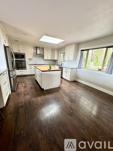 15329 Forest Ranch Way 4 Beds Single Family Home for Rent - Photo gallery 4