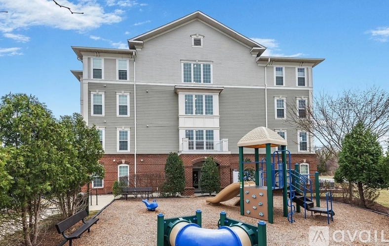 3850 Clara Downey Avenue 2 Beds Condo for Rent - Photo gallery 4