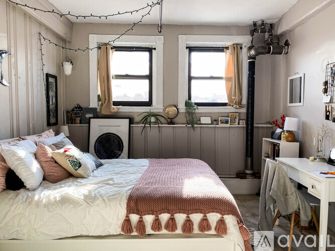 1056 Commonwealth Avenue 5 Beds Apartment for Rent - Photo gallery 3