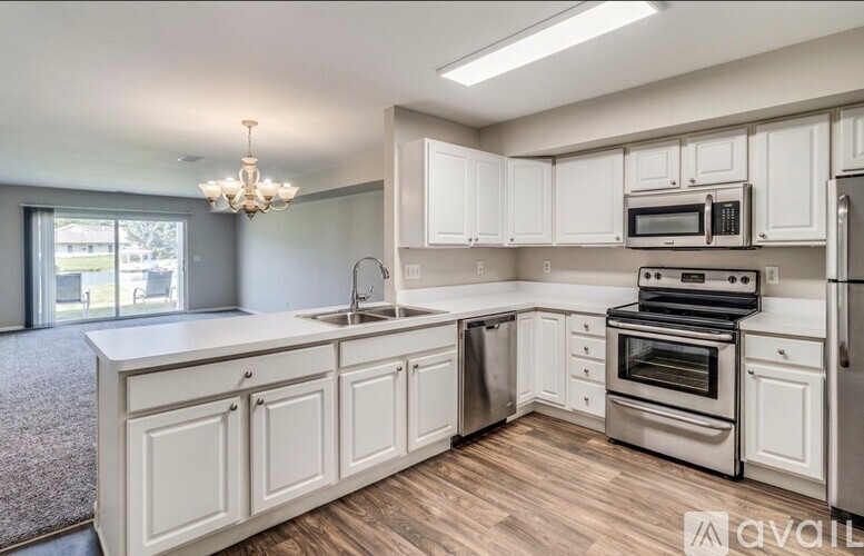 100 Gethings Circle 2 Beds Apartment for Rent - Photo gallery 2