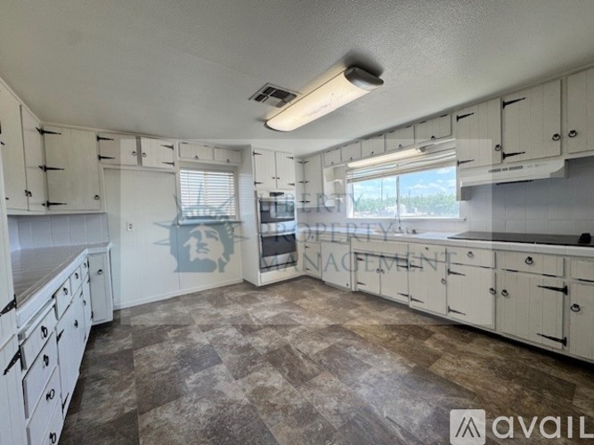 19676 Rd 9 3 Beds Single Family Home for Rent - Photo gallery 3